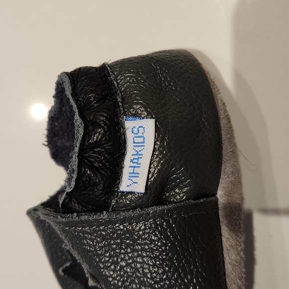 YIHAKIDS Baby Leather Shoes First Walking Moccasins - Picture 2 of 2